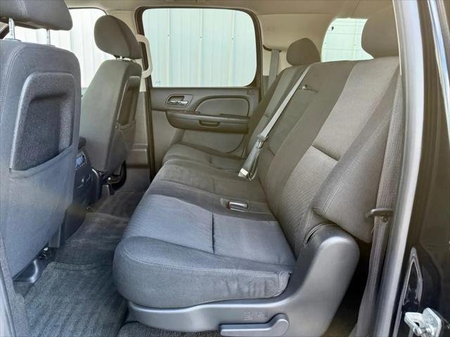 2010 Chevrolet Suburban LS
