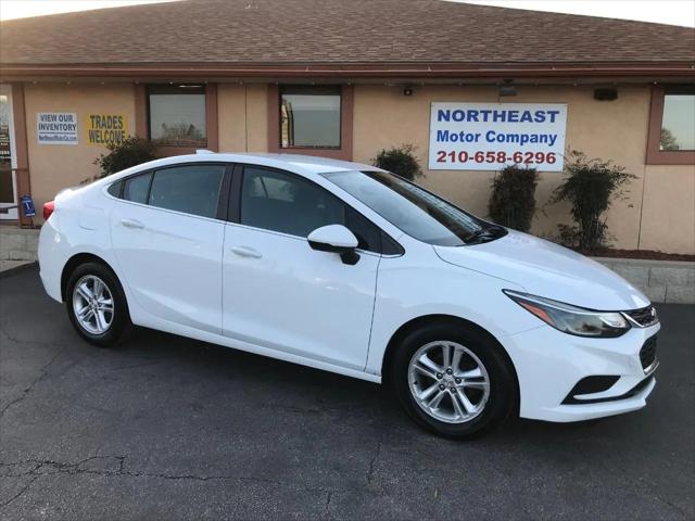 2017 Chevrolet Cruze LT Auto for sale in Universal City, TX