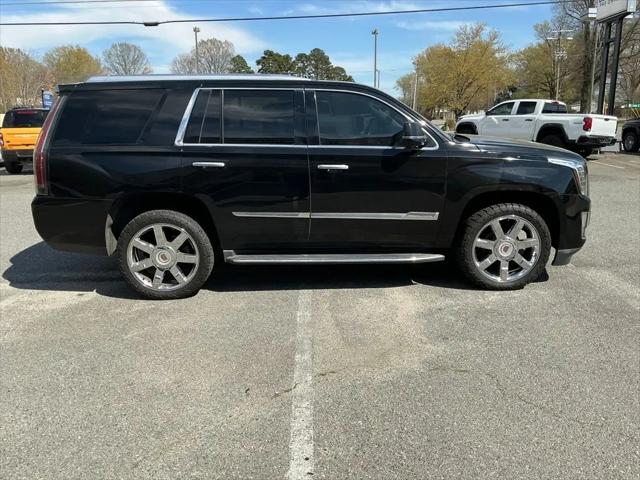 2016 Cadillac Escalade Standard