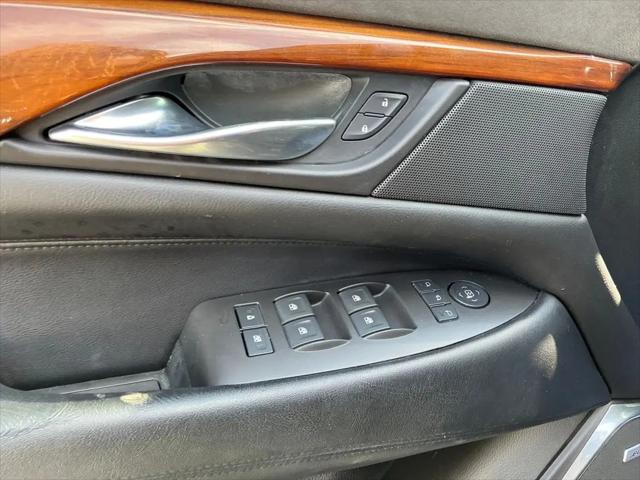 2016 Cadillac Escalade Standard
