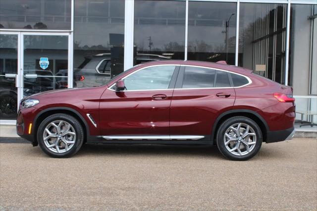 2025 BMW X4 xDrive30i