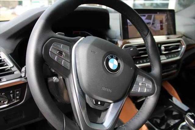 2025 BMW X4 xDrive30i