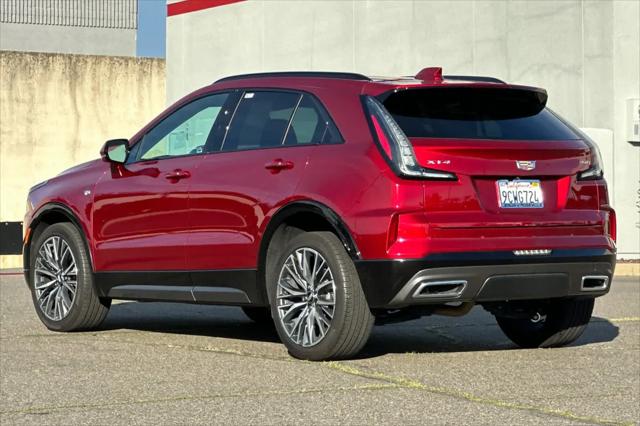 2024 Cadillac XT4 FWD Sport