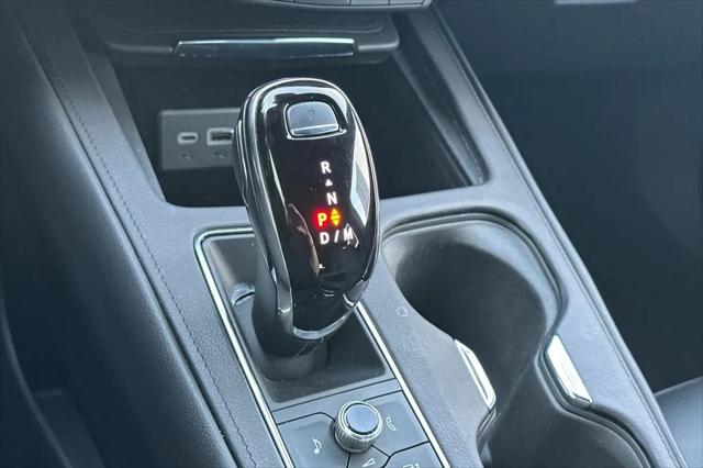 2024 Cadillac XT4 FWD Sport