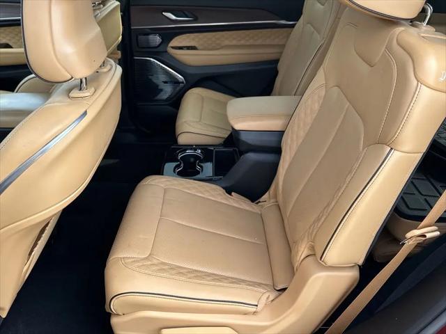 2024 Jeep Grand Cherokee L Summit 4x4