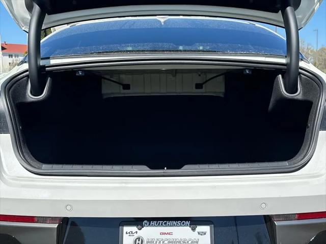 2026 Kia K5 LXS FWD