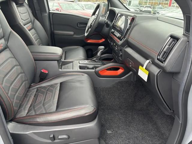 2026 Nissan Frontier Crew Cab PRO-4X 4x4