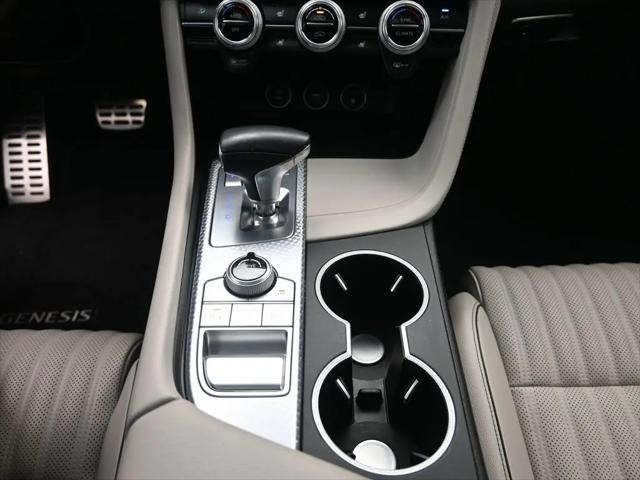 2023 Genesis G70 3.3T RWD