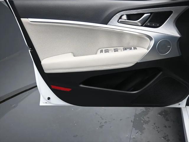 2023 Genesis G70 3.3T RWD