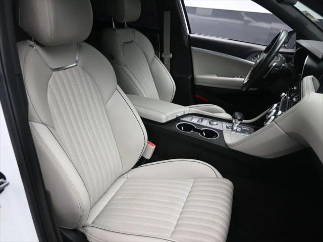 2023 Genesis G70 3.3T RWD