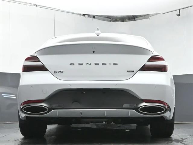 2023 Genesis G70 3.3T RWD