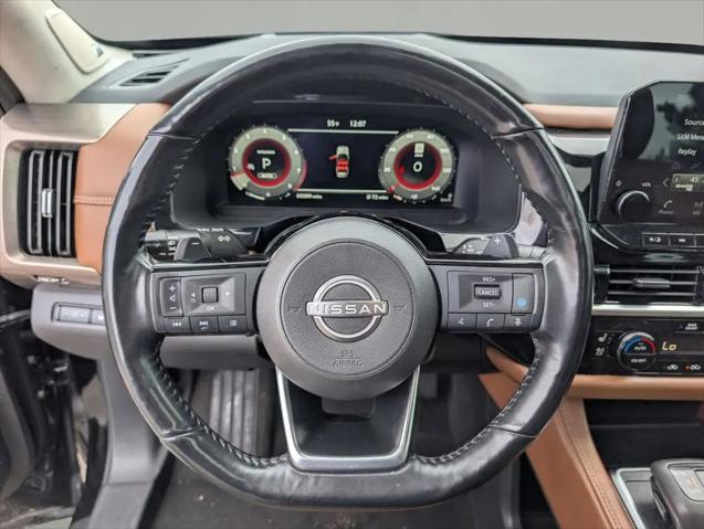 2023 Nissan Pathfinder Platinum 4WD