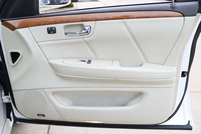 2010 Cadillac DTS Platinum Collection