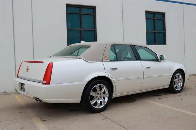 2010 Cadillac DTS Platinum Collection