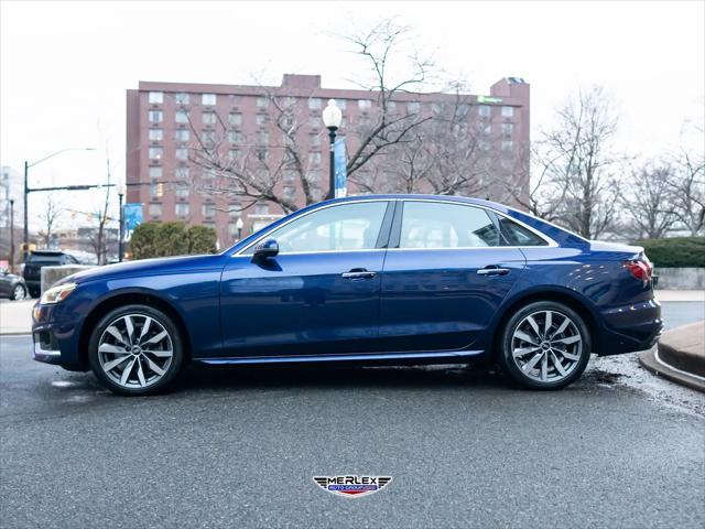 2022 Audi A4 Premium Plus 40 TFSI quattro S tronic