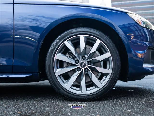 2022 Audi A4 Premium Plus 40 TFSI quattro S tronic
