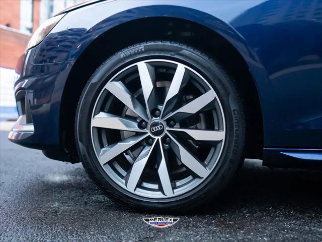 2022 Audi A4 Premium Plus 40 TFSI quattro S tronic