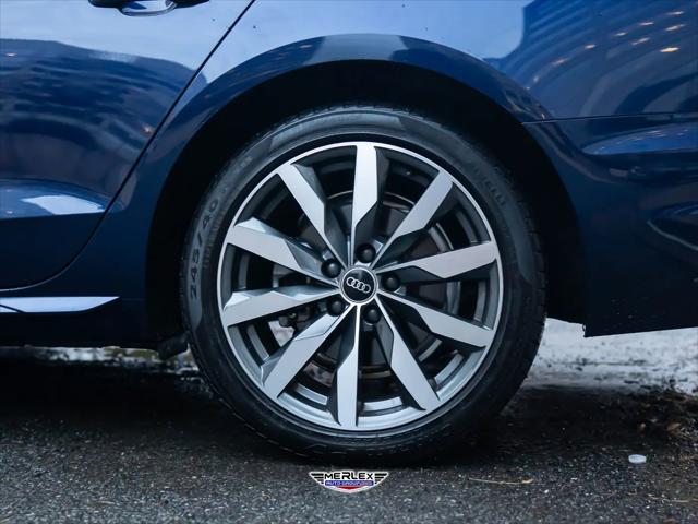 2022 Audi A4 Premium Plus 40 TFSI quattro S tronic