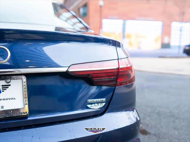 2022 Audi A4 Premium Plus 40 TFSI quattro S tronic