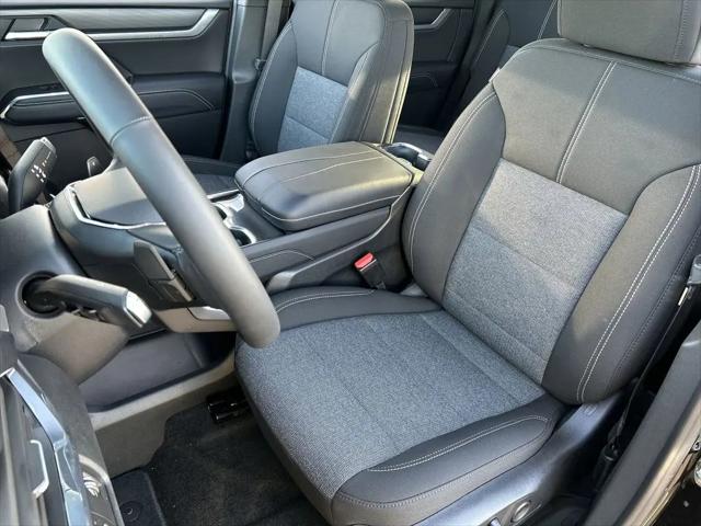2026 GMC Acadia Elevation FWD