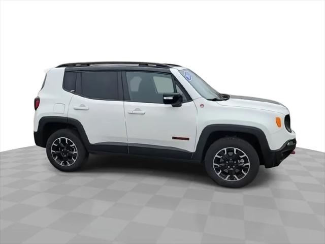 2023 Jeep Renegade Trailhawk 4x4