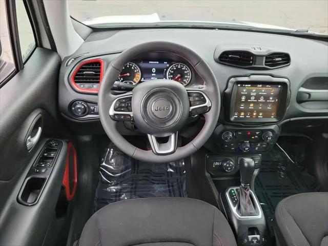 2023 Jeep Renegade Trailhawk 4x4