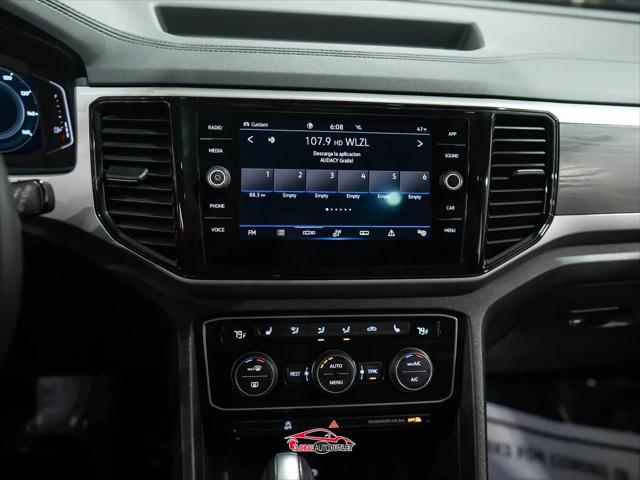 2022 Volkswagen Atlas 3.6L V6 SE w/Technology
