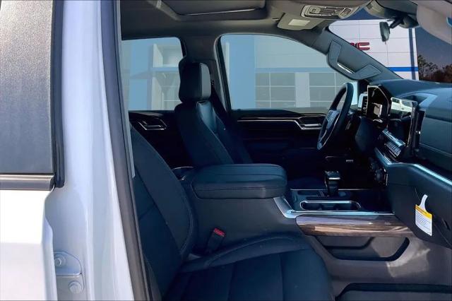 2026 Chevrolet Silverado 1500 4WD Crew Cab Short Bed LT Trail Boss