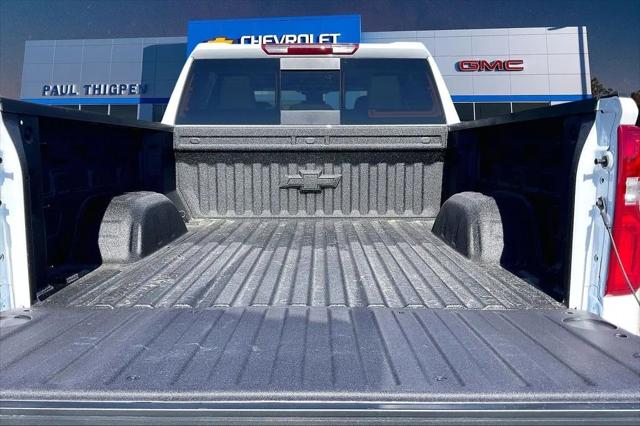 2026 Chevrolet Silverado 1500 4WD Crew Cab Short Bed LT Trail Boss