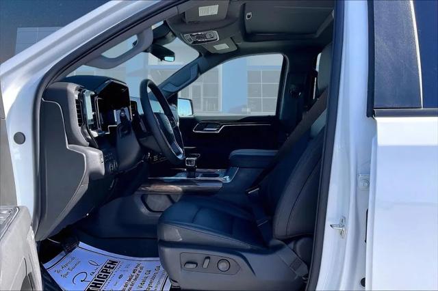 2026 Chevrolet Silverado 1500 4WD Crew Cab Short Bed LT Trail Boss