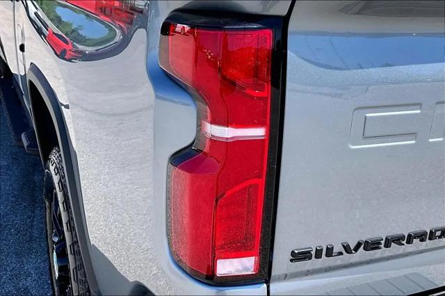 2026 Chevrolet Silverado 2500HD Crew Cab, Standard Bed, LT, 4WD