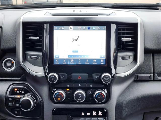 2023 Ram 1500 Lone Star Crew Cab 4x4 5'7" Box