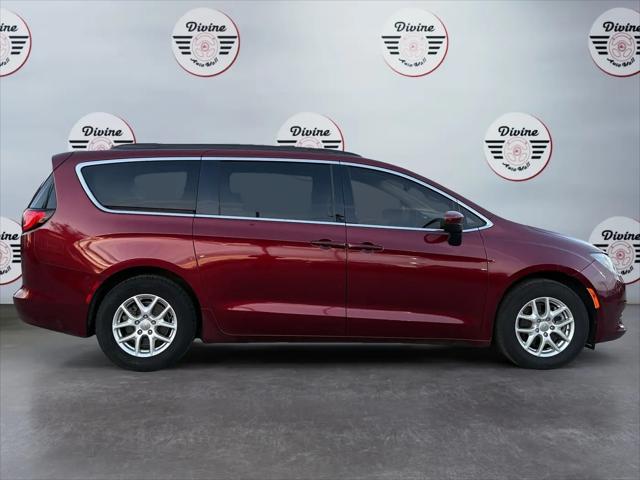2020 Chrysler Voyager LXI