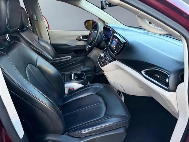 2020 Chrysler Voyager LXI