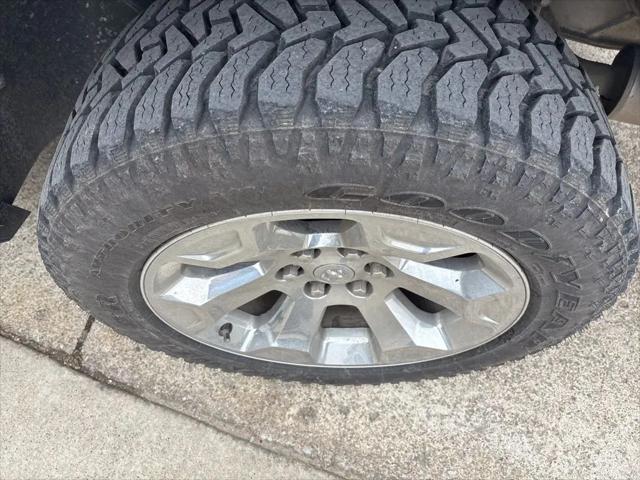 2022 Ram 1500 Big Horn Crew Cab 4x4 5'7" Box