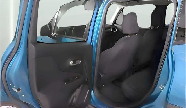 2019 Jeep Renegade Latitude FWD