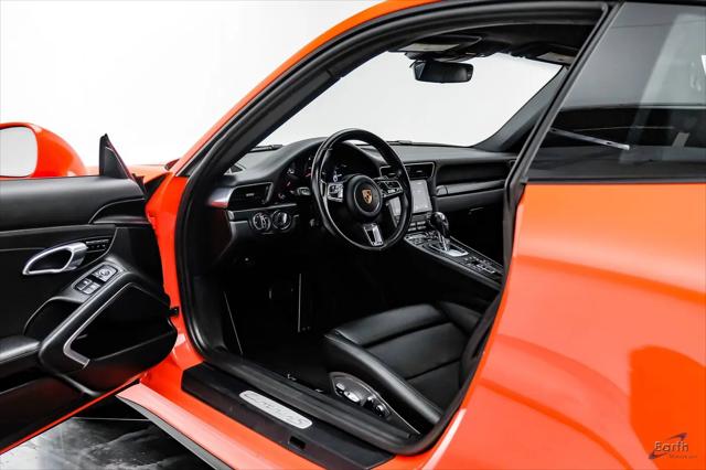 2018 Porsche 911 Carrera 4S