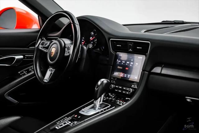 2018 Porsche 911 Carrera 4S