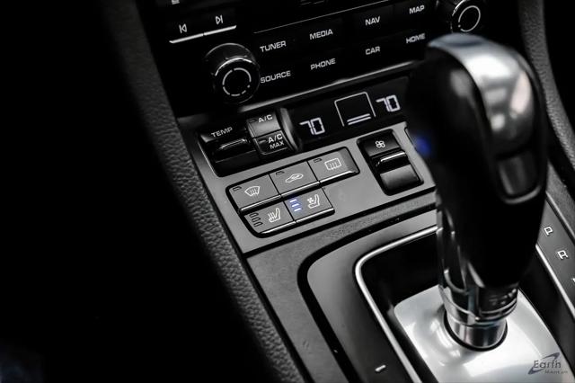 2018 Porsche 911 Carrera 4S
