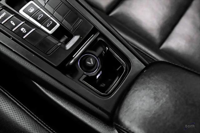 2018 Porsche 911 Carrera 4S
