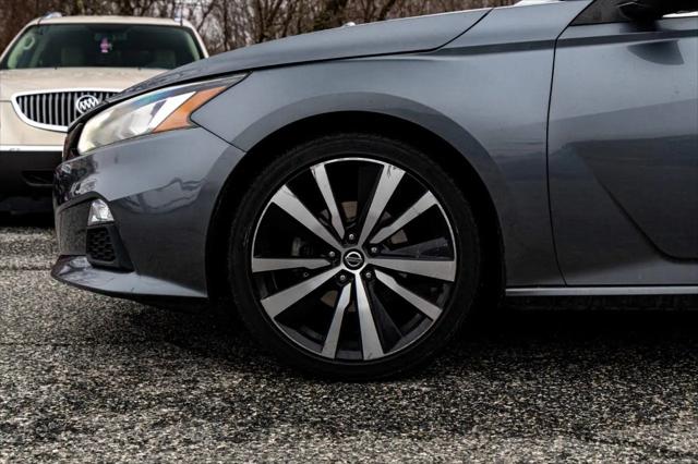 2021 Nissan Altima SR FWD