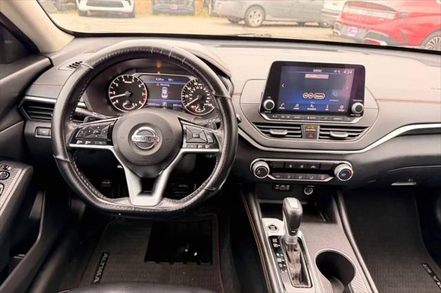 2021 Nissan Altima SR FWD