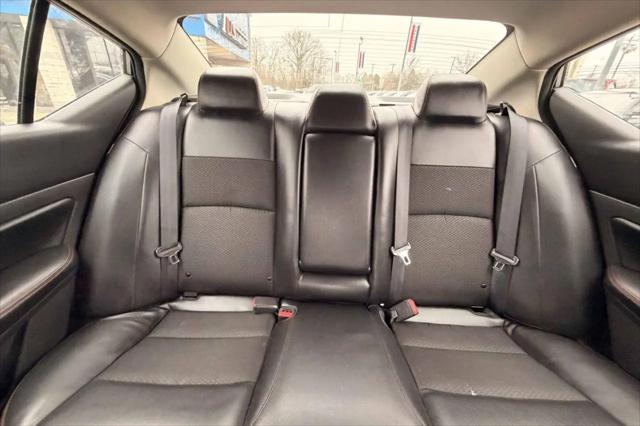 2021 Nissan Altima SR FWD