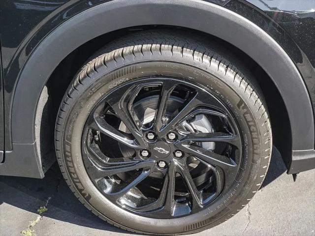 2027 Chevrolet Bolt RS FWD