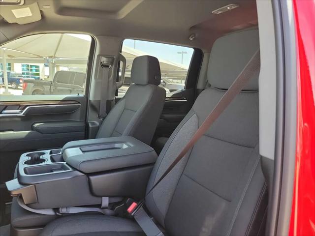 2026 Chevrolet Silverado 1500 4WD Crew Cab Standard Bed LT