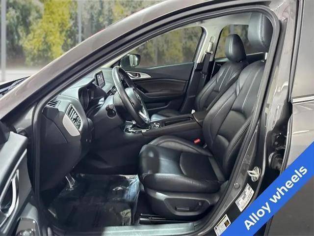 2018 Mazda Mazda3 Touring