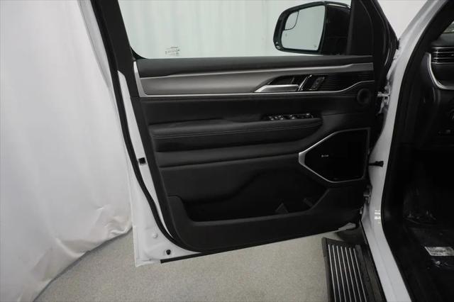 2026 Jeep Grand Wagoneer Limited Altitude 4x4