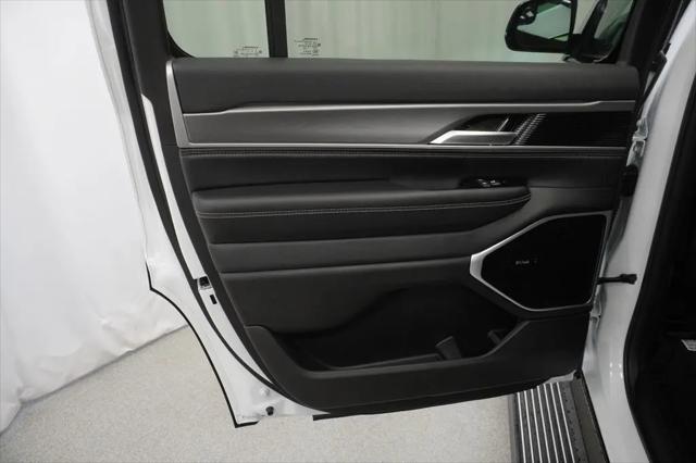 2026 Jeep Grand Wagoneer Limited Altitude 4x4