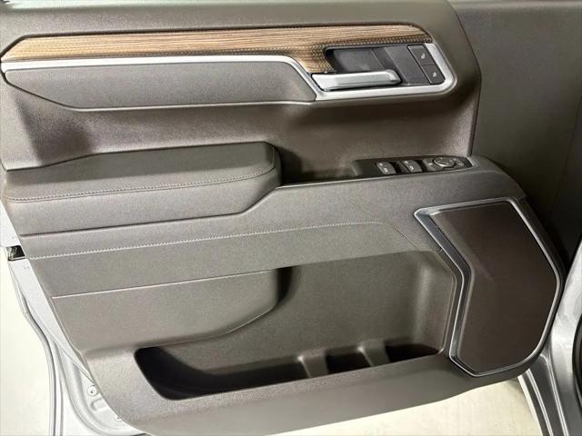 2026 Chevrolet Silverado 1500 4WD Crew Cab Short Bed RST