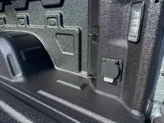 2026 Chevrolet Silverado 1500 4WD Crew Cab Short Bed RST